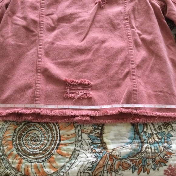 Denim Jacket NEW Large Raw Hemline Coral Salmon in Color - Picture 12 of 16